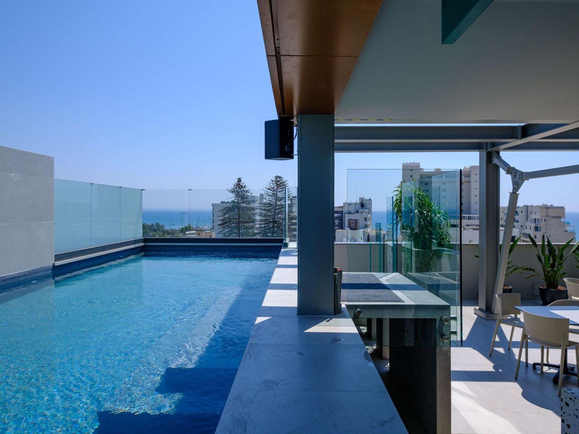 Mercure Larnaca City Exterior foto